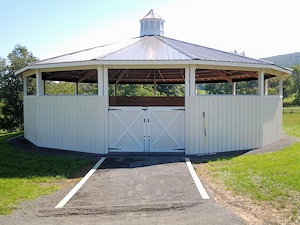 Covered Pen for Horses Horse Round Pen